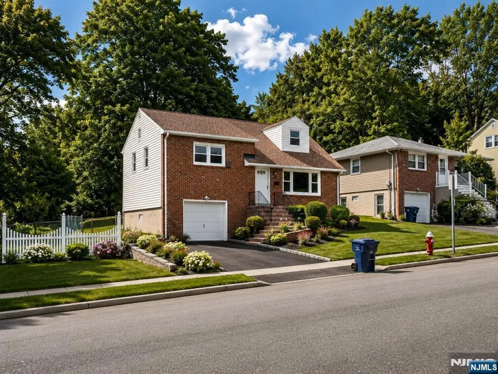 432 Hamilton Place Hackensack, NJ 07601