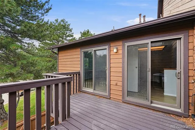 6242 Willow Lane Boulder, CO 80301
