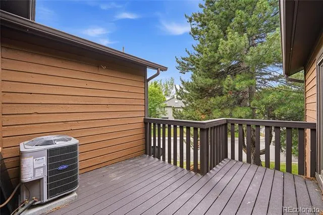 6242 Willow Lane Boulder, CO 80301