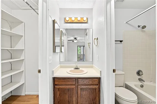 6242 Willow Lane Boulder, CO 80301