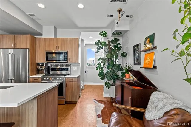 1906 W 38th Avenue Denver, CO 80211