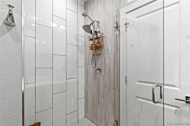 1906 W 38th Avenue Denver, CO 80211