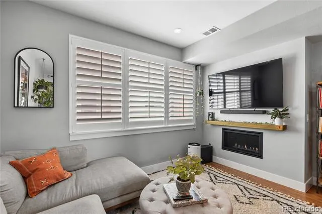 1906 W 38th Avenue Denver, CO 80211
