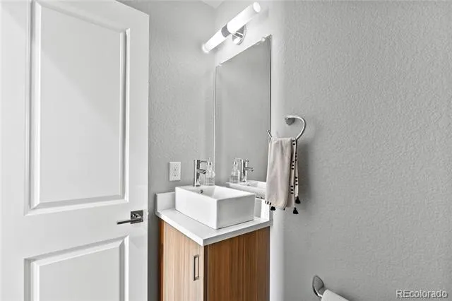 1906 W 38th Avenue Denver, CO 80211