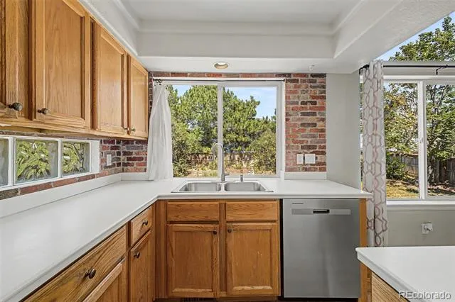 9154 Anasazi Indian Trail Littleton, CO 80129