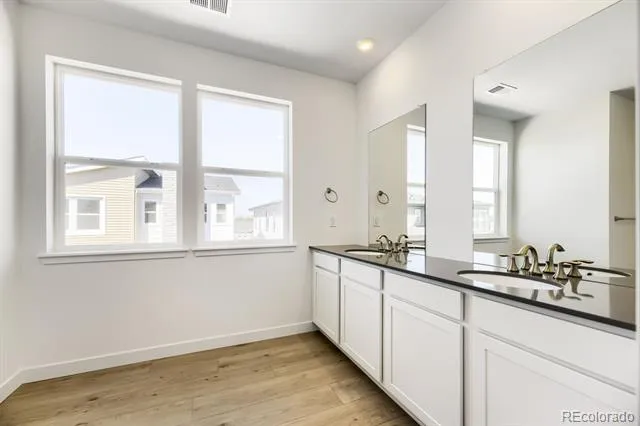 16793 E Kettle Avenue Centennial, CO 80016