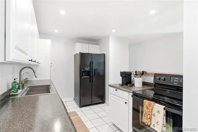 3791 S Huron Street Englewood, CO 80110