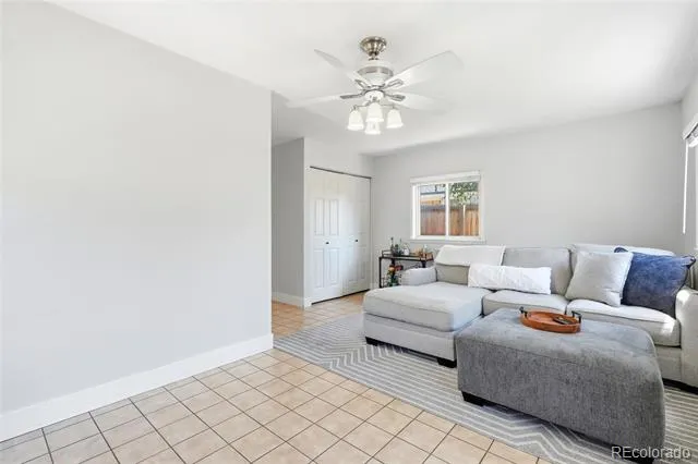 3791 S Huron Street Englewood, CO 80110