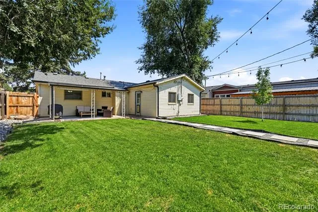 3791 S Huron Street Englewood, CO 80110