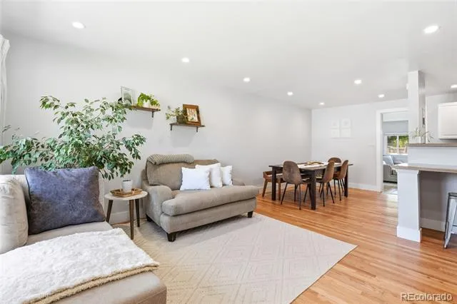 3791 S Huron Street Englewood, CO 80110