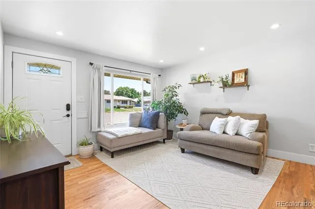 3791 S Huron Street Englewood, CO 80110