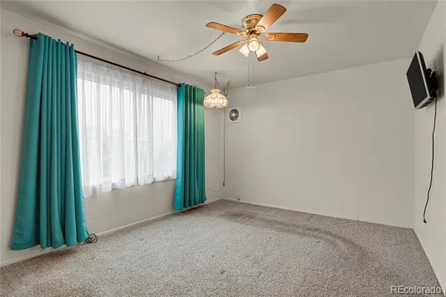 1847 Mountain View Drive Erie, CO 80516