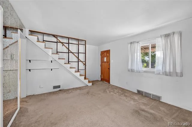 10831 Lowry Place Aurora, CO 80010