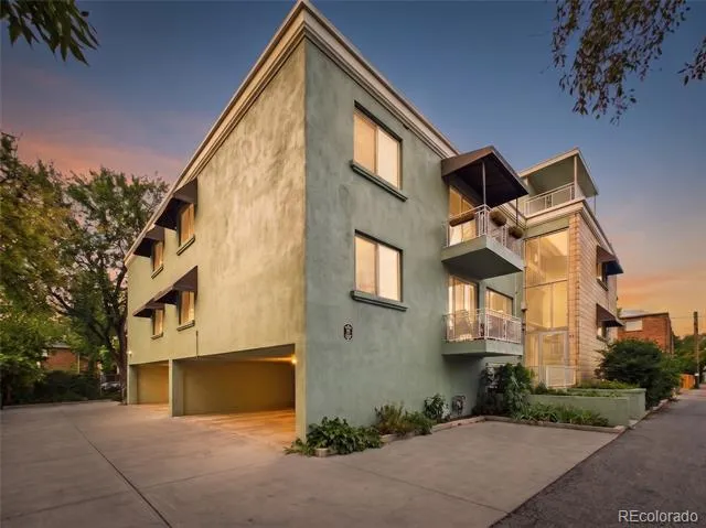 830 E 11th Avenue #103 Denver, CO 80218