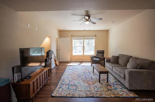 45 Valley Circle Divide, CO 80814