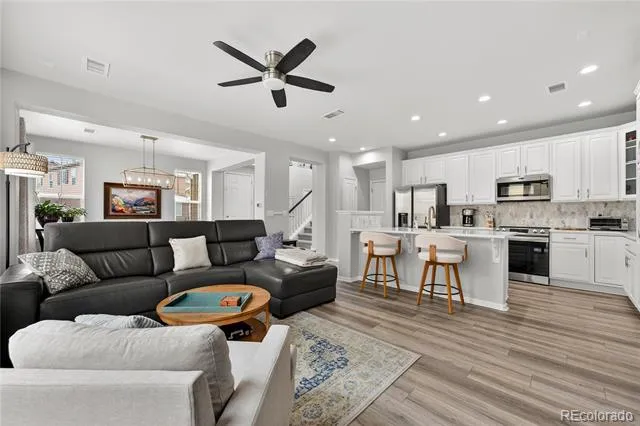 3997 Blue Pine Circle Highlands Ranch, CO 80126