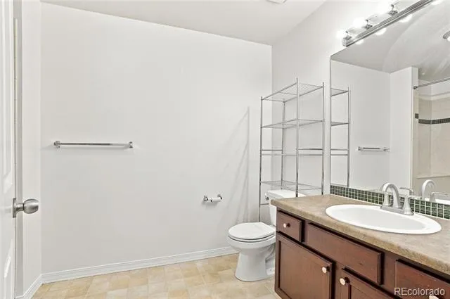 804 Summer Hawk Drive #5201 Longmont, CO 80504