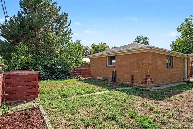 2370 Kingston Street Aurora, CO 80010