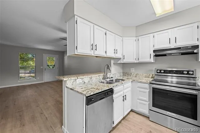 10232 W Dartmouth Avenue Denver, CO 80227