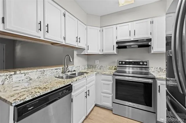 10232 W Dartmouth Avenue Denver, CO 80227