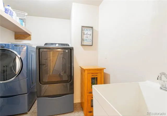 5943 Thurber Drive Colorado Springs, CO 80924