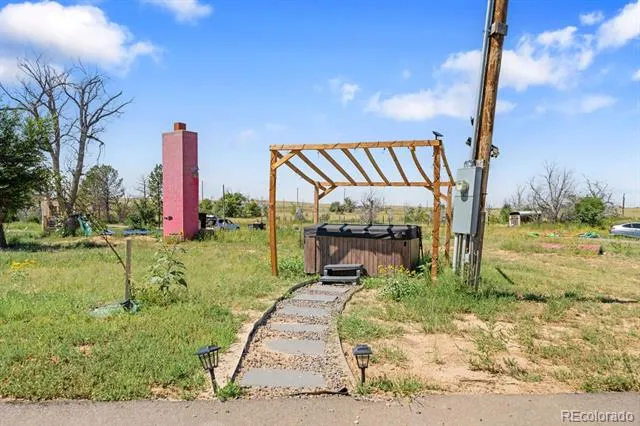 8450 Edison Road Yoder, CO 80864
