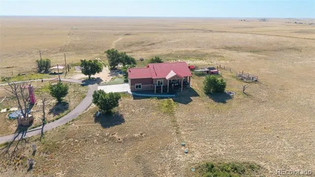 8450 Edison Road Yoder, CO 80864
