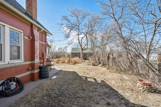 4047 Madison Street Denver, CO 80216