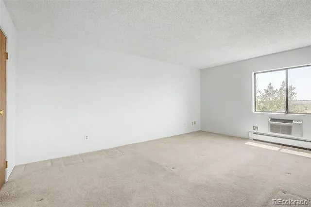 13850 E Marina Drive #101 Aurora, CO 80014