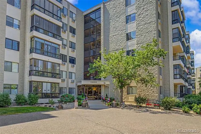 13850 E Marina Drive #101 Aurora, CO 80014