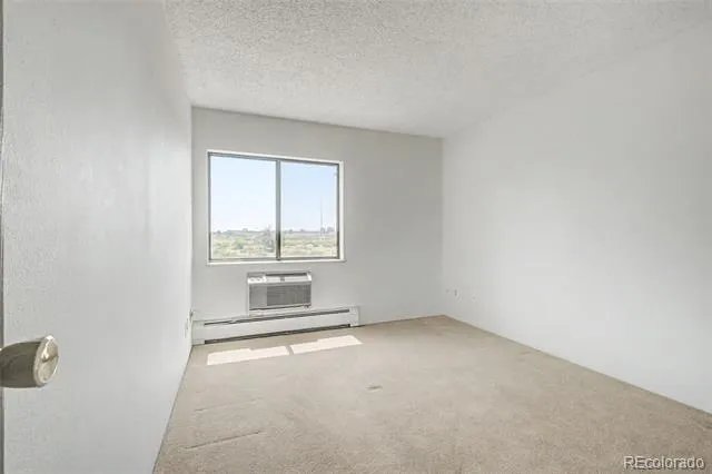 13850 E Marina Drive #101 Aurora, CO 80014