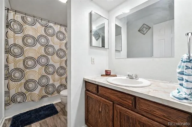 1341 S Blackhawk Way Aurora, CO 80012