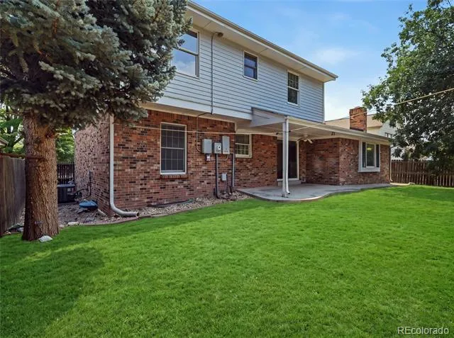 1341 S Blackhawk Way Aurora, CO 80012