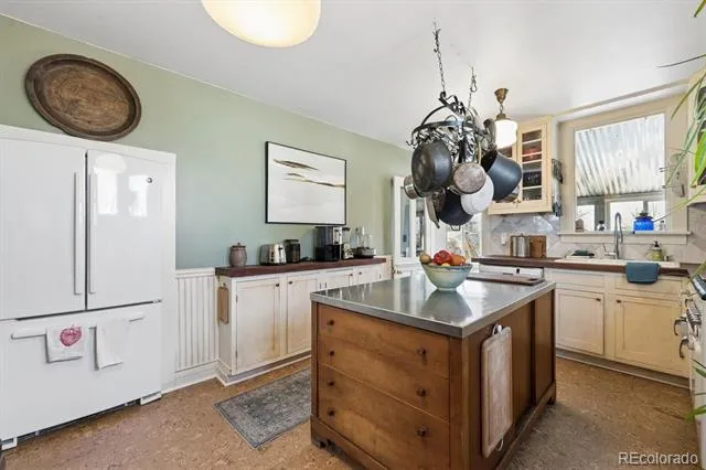 4047 Madison Street Denver, CO 80216