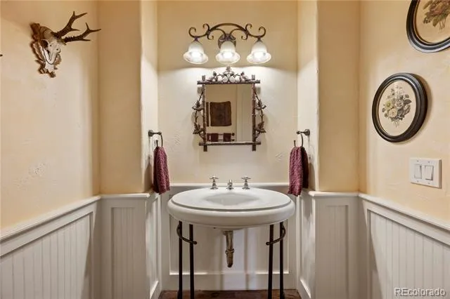 331 Paragon Way Castle Rock, CO 80108
