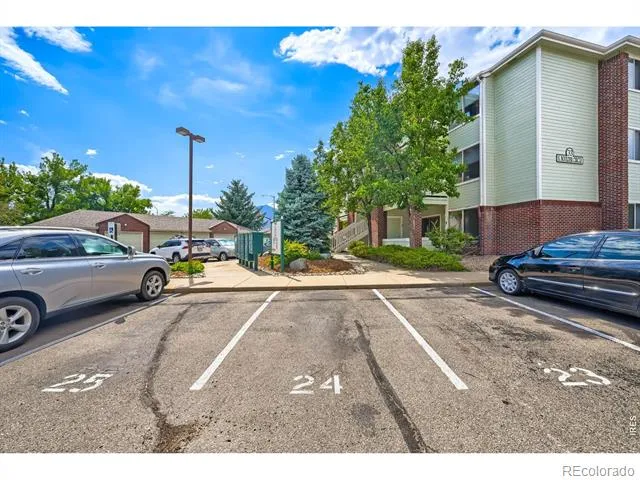 33 S Boulder Circle #108 Boulder, CO 80303