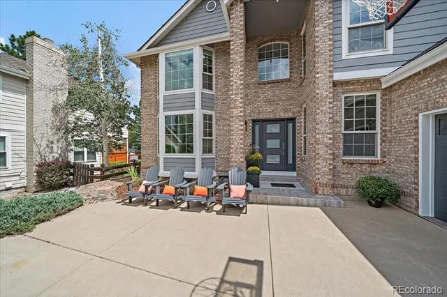 12 Willow Oak Littleton, CO 80127