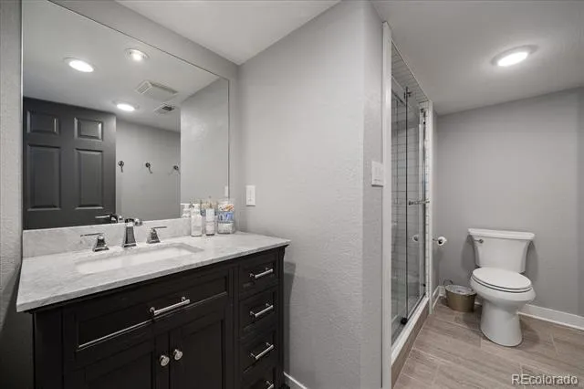 12 Willow Oak Littleton, CO 80127
