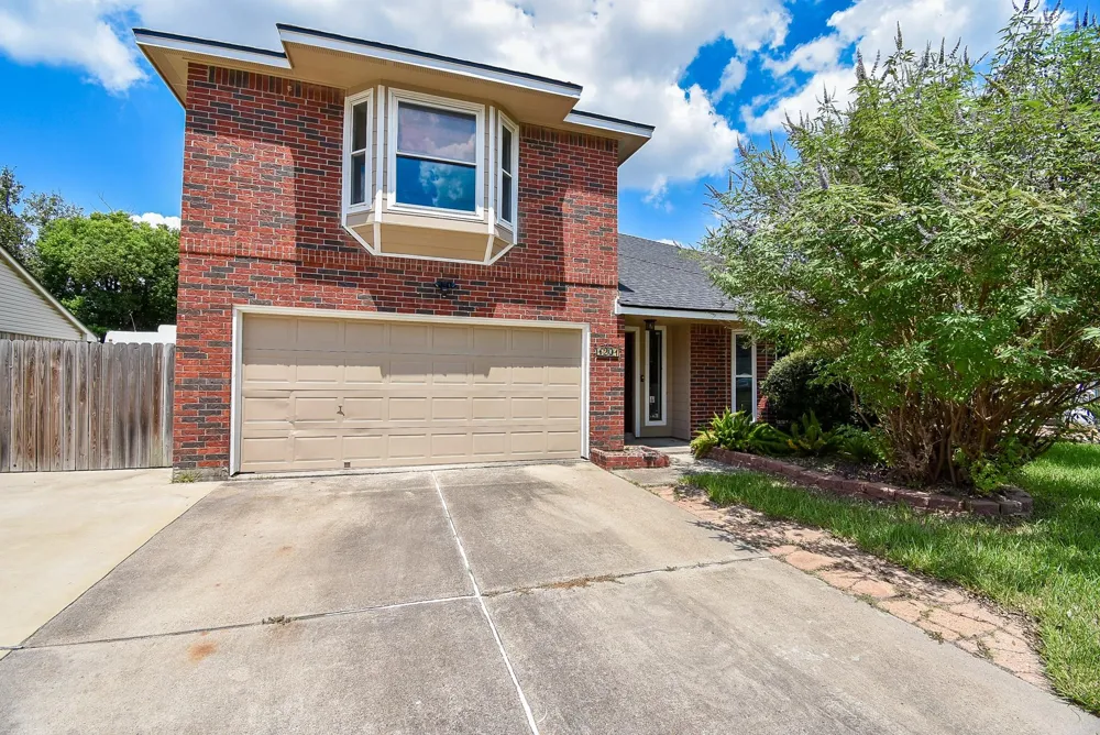 1201 Wildwood Drive Deer Park, TX 77536