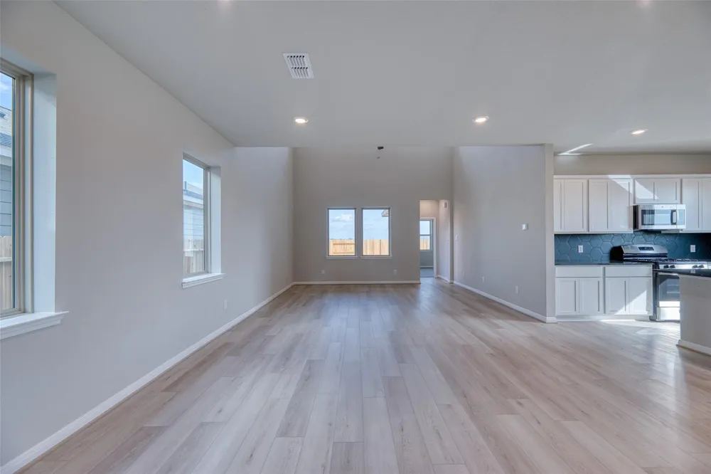21123 Autumn Heights Drive Bonney, TX 77583