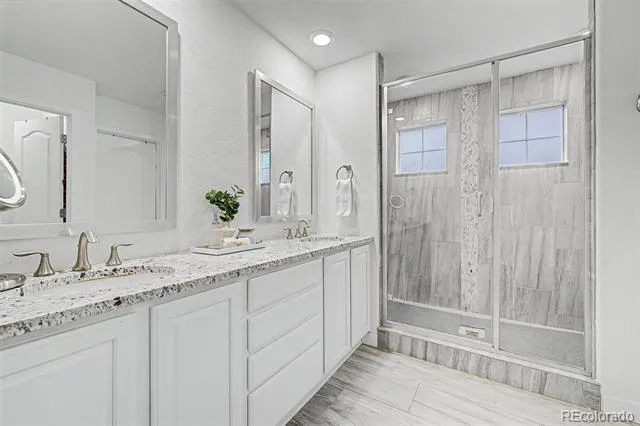 8826 S Yakima Court Aurora, CO 80016