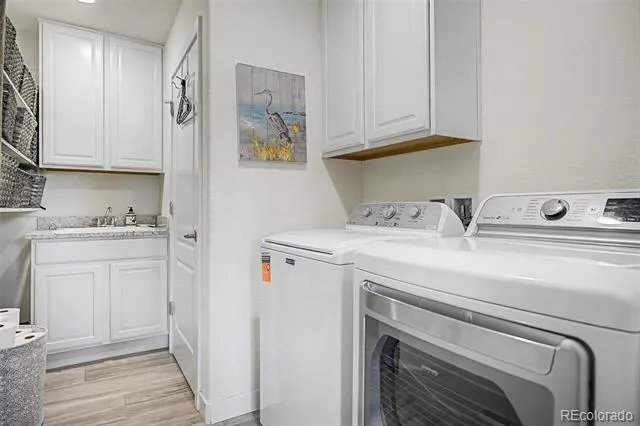8826 S Yakima Court Aurora, CO 80016