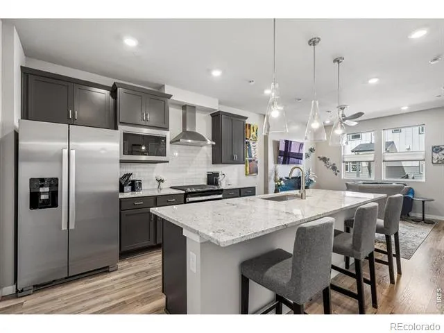 2865 Bear Springs Circle Longmont, CO 80503