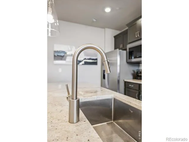 2865 Bear Springs Circle Longmont, CO 80503