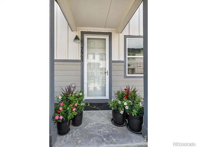 2865 Bear Springs Circle Longmont, CO 80503