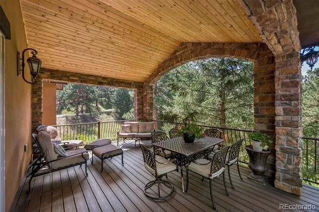 5269 S Algonquin Road Indian Hills, CO 80454