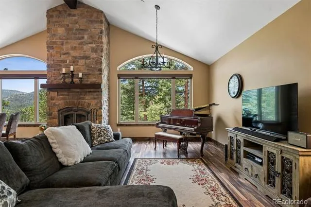 5269 S Algonquin Road Indian Hills, CO 80454
