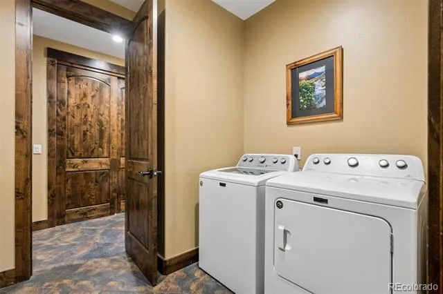5269 S Algonquin Road Indian Hills, CO 80454
