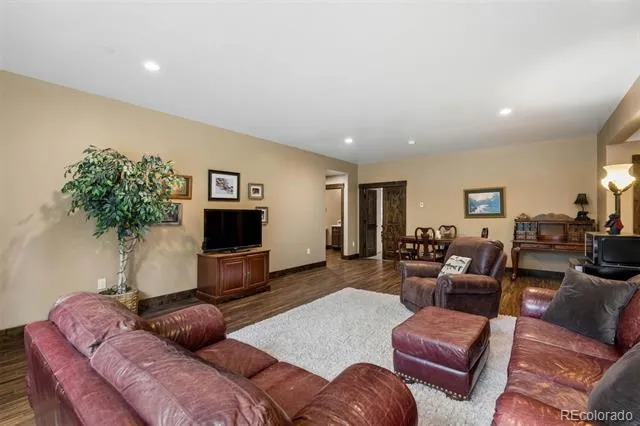 5269 S Algonquin Road Indian Hills, CO 80454