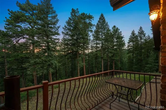 5269 S Algonquin Road Indian Hills, CO 80454